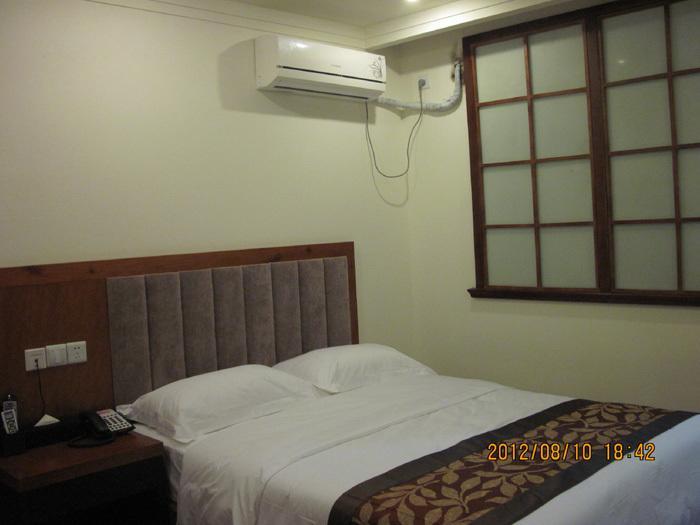 318 Express Motel Xichang Zewnętrze zdjęcie