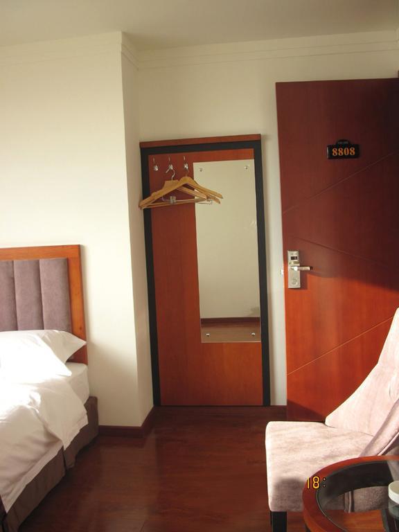 318 Express Motel Xichang Zewnętrze zdjęcie